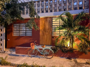 Local Living Charm & Rooftop
